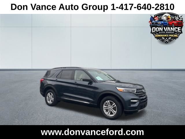 Certified 2023 Ford Explorer XLT w/ Equipment Group 202A image 7