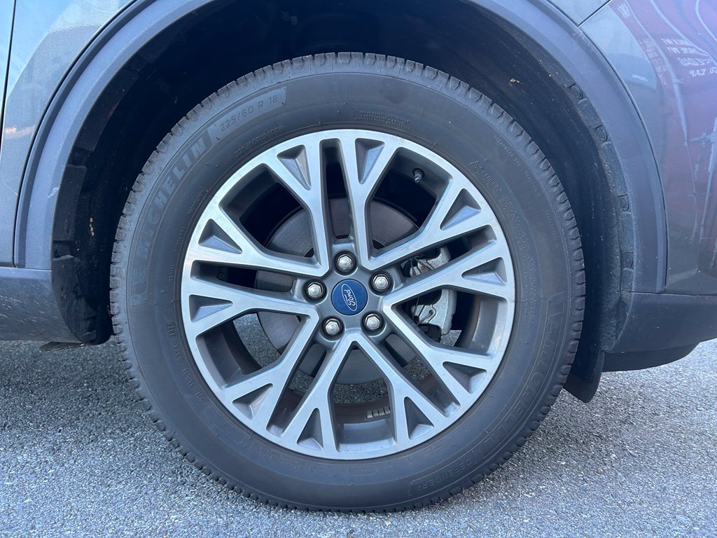 Certified 2020 Ford Escape SEL AWD/4WD image 24