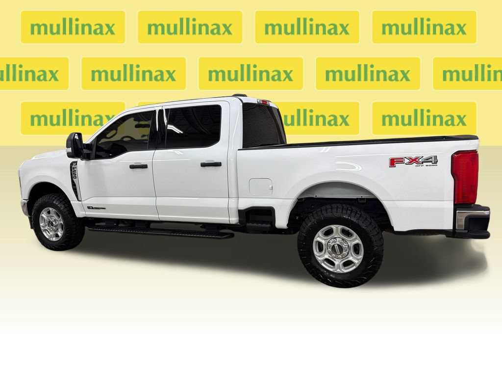 Certified 2025 Ford F250 XLT w/ FX4 Off-Road Package AWD/4WD image 21