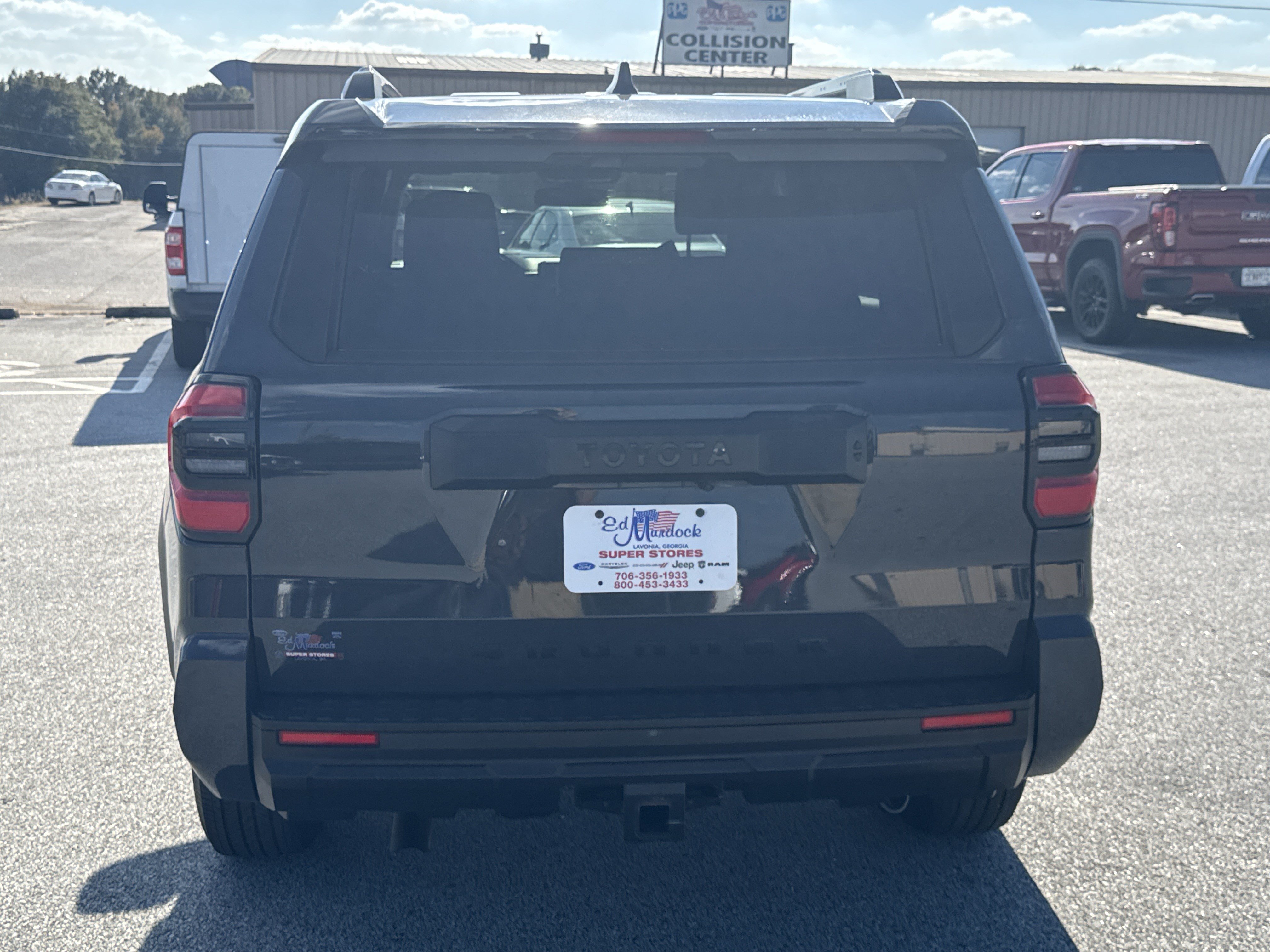 Used 2025 Toyota 4Runner SR5 AWD/4WD image 6