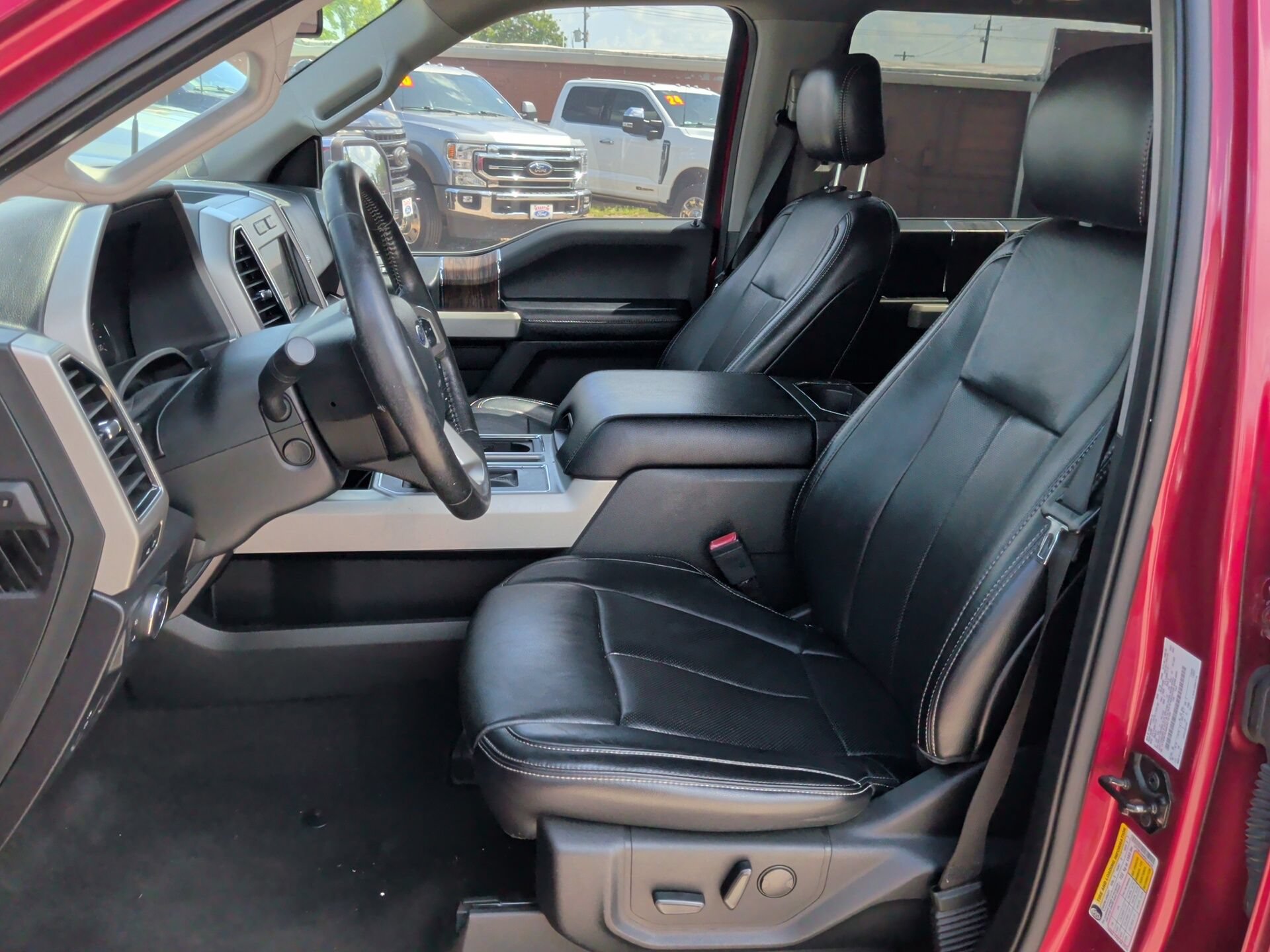 Certified 2019 Ford F150 Lariat w/ Equipment Group 502A Luxury AWD/4WD image 10