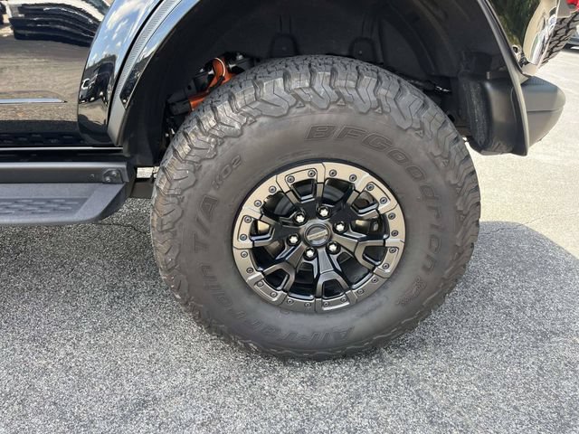Certified 2025 Ford Bronco Raptor w/ Interior Carbon Fiber Pack AWD/4WD image 11