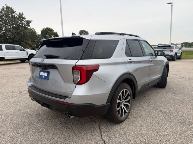 Certified 2022 Ford Explorer ST-Line w/ Class IV Trailer Tow Package AWD/4WD image 9