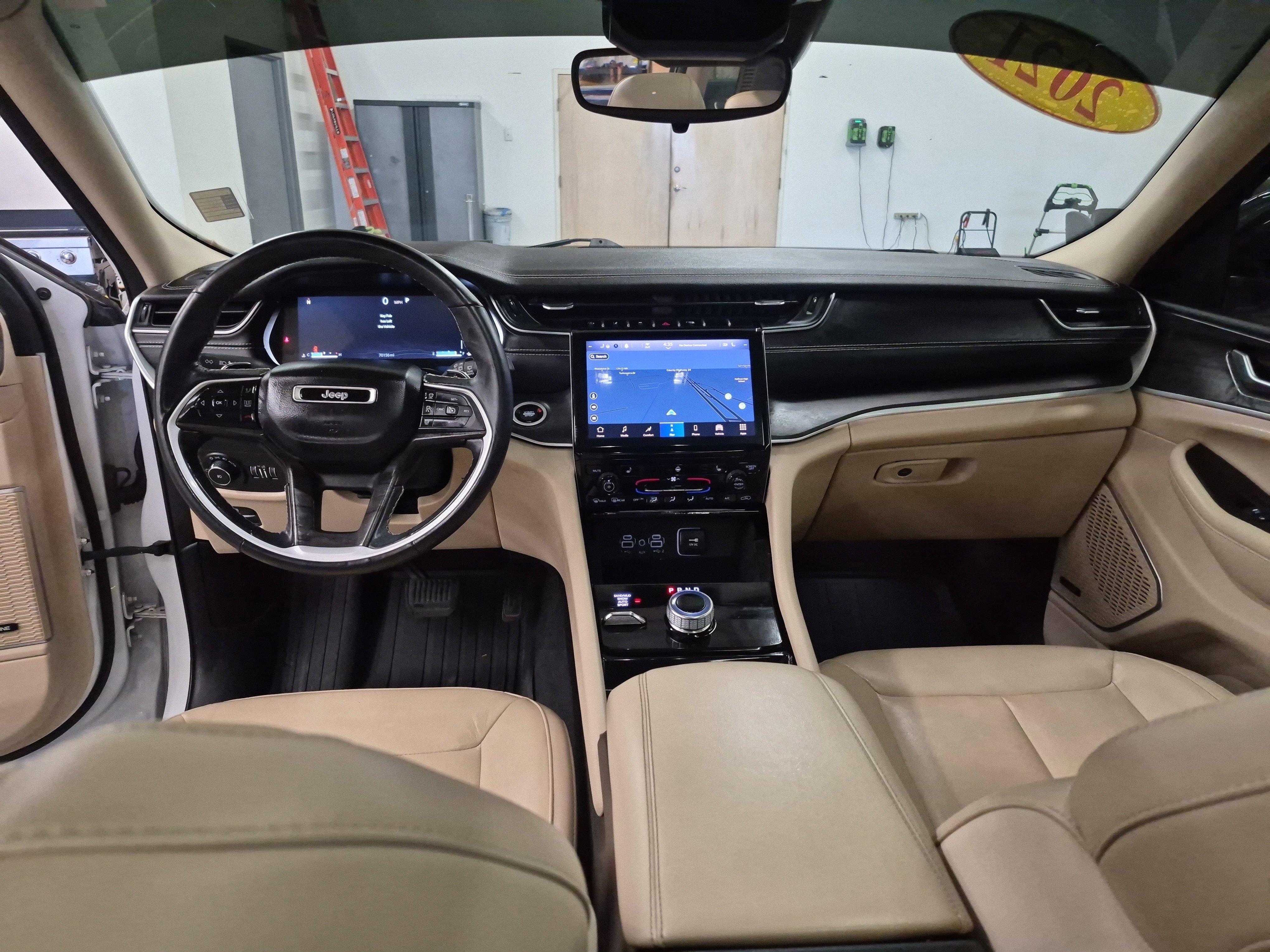 Used 2021 Jeep Grand Cherokee L Limited AWD/4WD image 20