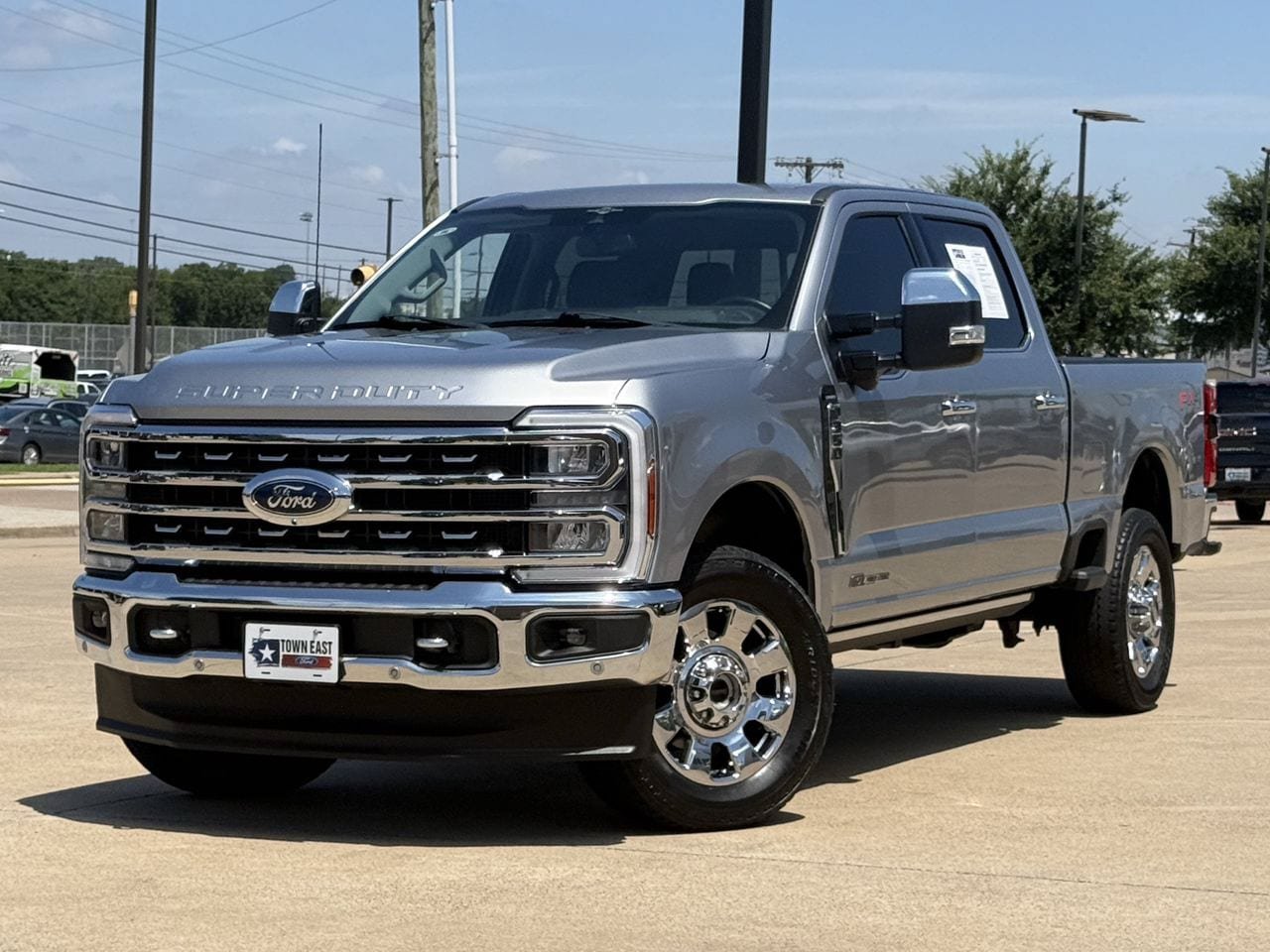 Certified 2023 Ford F350 Lariat w/ Lariat Ultimate Package AWD/4WD image 2