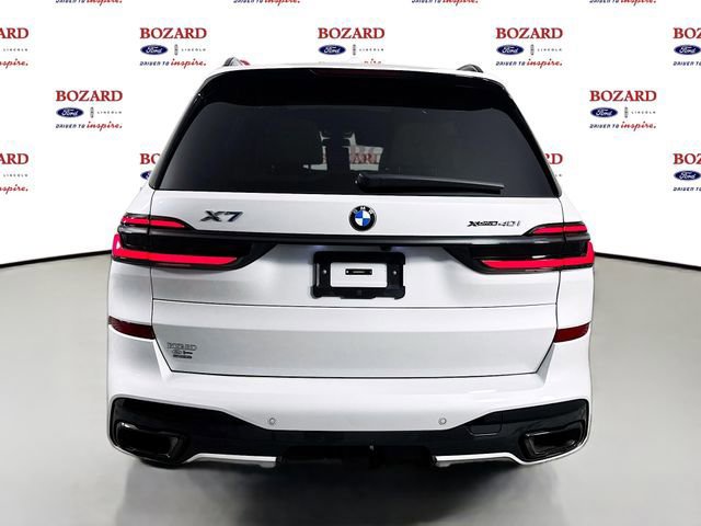 Used 2024 BMW X7 xDrive40i w/ M Sport Package image 4