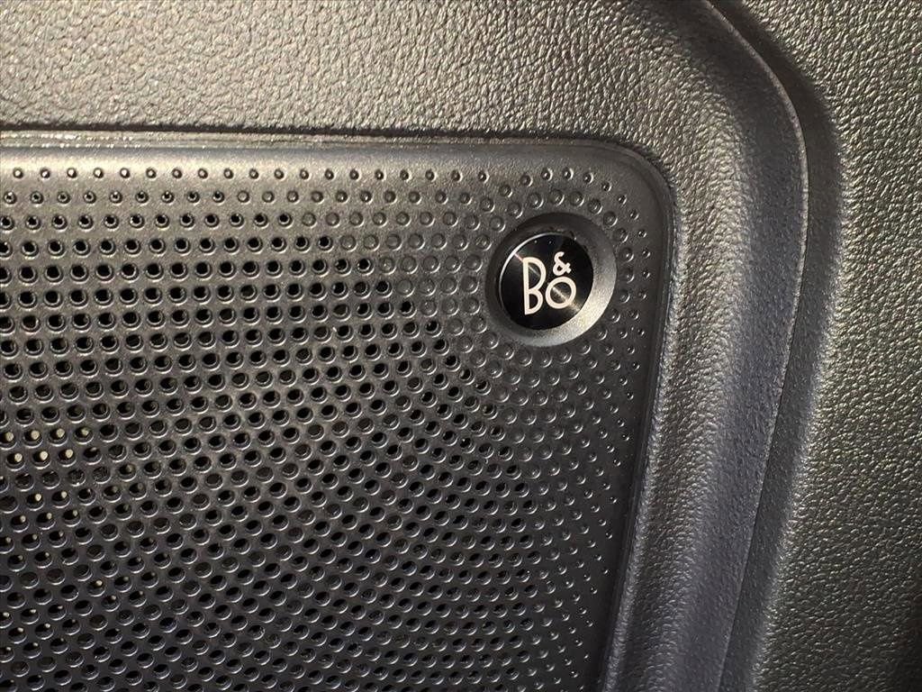 Certified 2023 Ford Escape Platinum w/ Premium Technology Package image 12