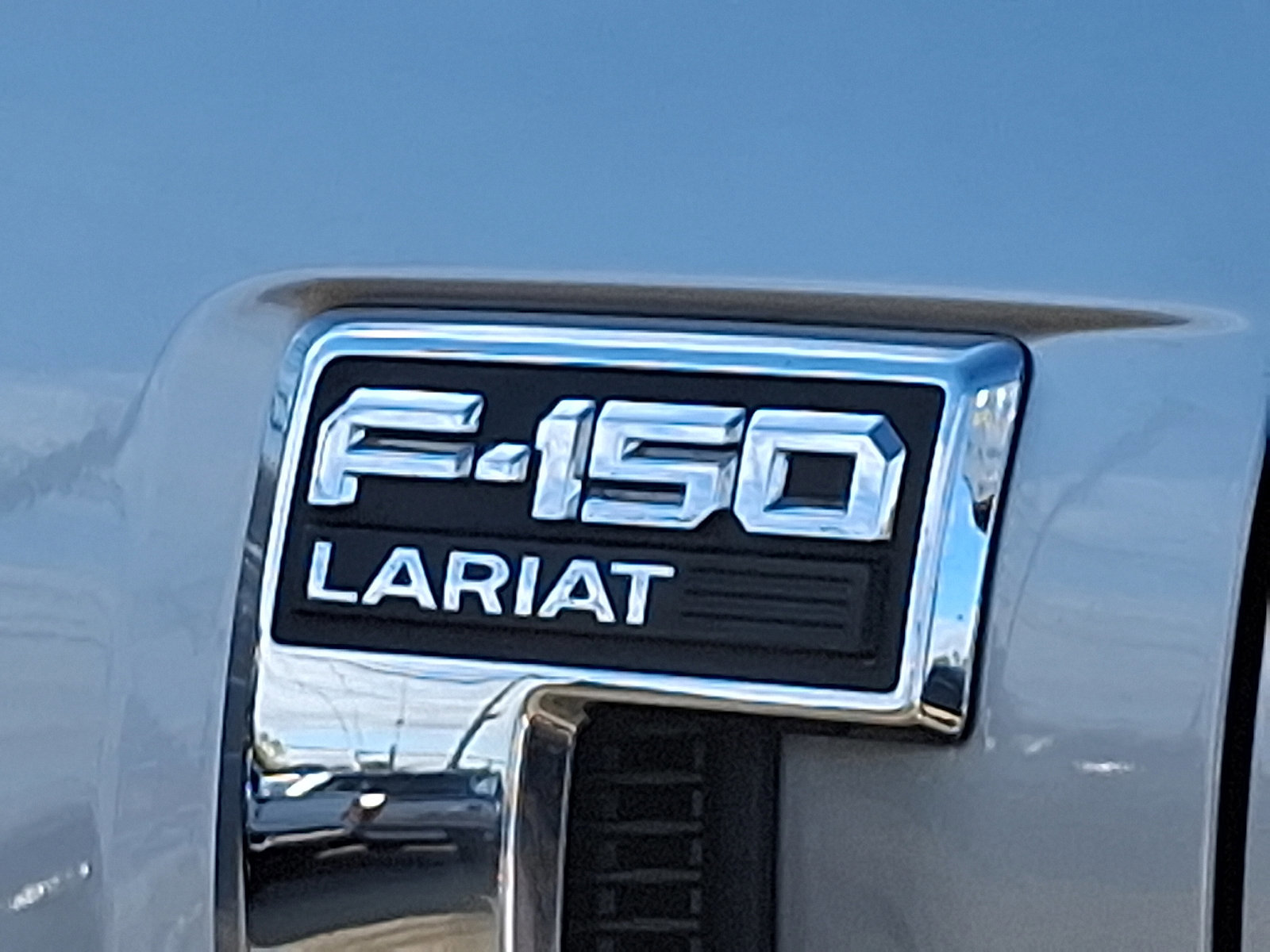 Certified 2021 Ford F150 Lariat w/ Equipment Group 502A High image 31