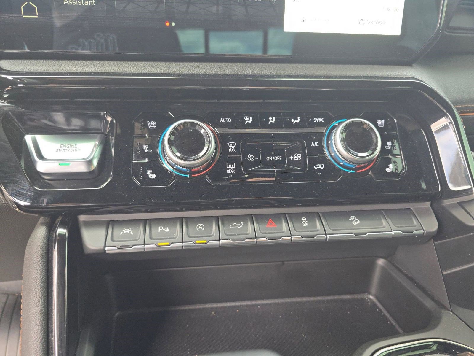 Used 2024 GMC Sierra 1500 AT4 w/ AT4 Premium Package image 16