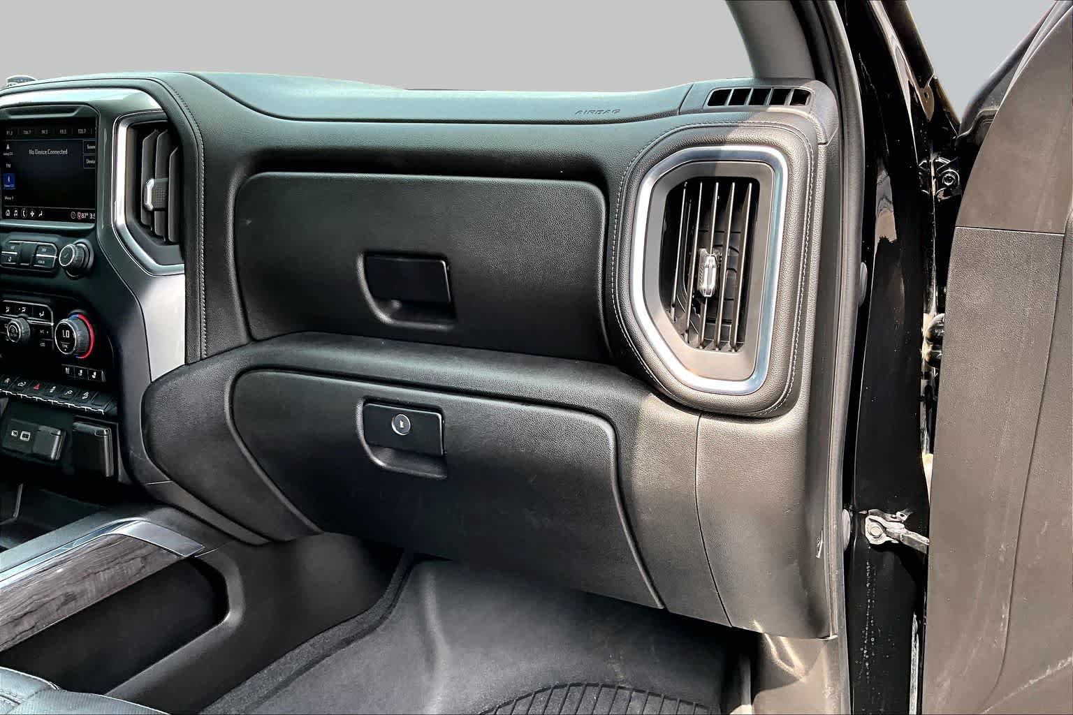 Used 2020 Chevrolet Silverado 1500 LTZ w/ LTZ Plus Package AWD/4WD image 19
