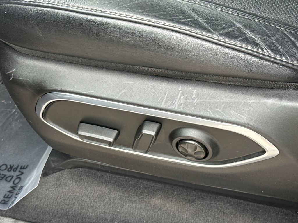 Used 2024 Jeep Wagoneer L Series II image 23