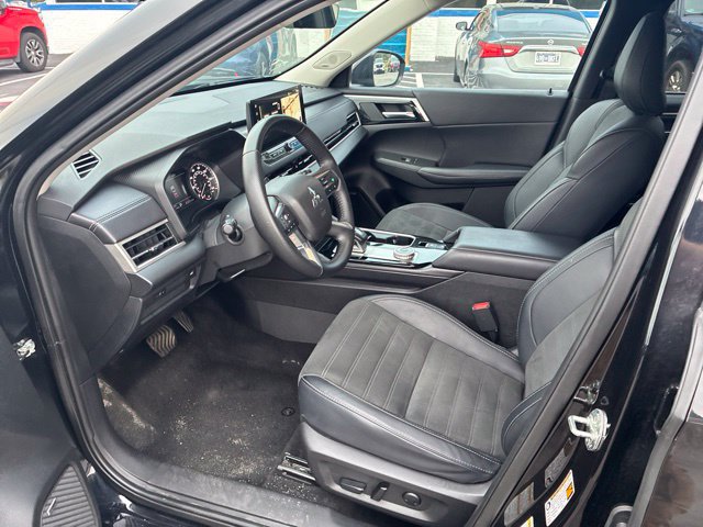 Used 2025 Mitsubishi Outlander SE FWD image 69