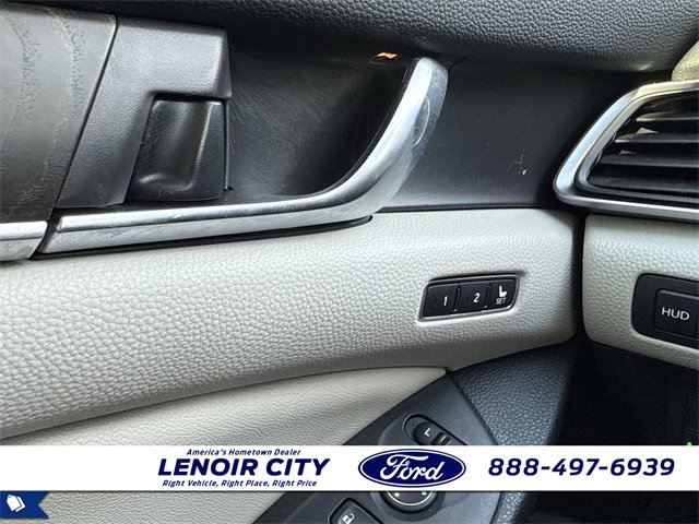 Used 2022 Honda Accord Touring image 20