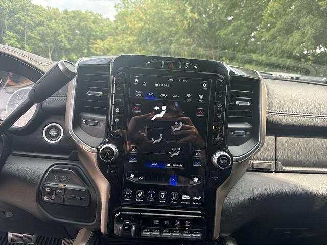 Used 2019 RAM 2500 Laramie AWD/4WD image 18