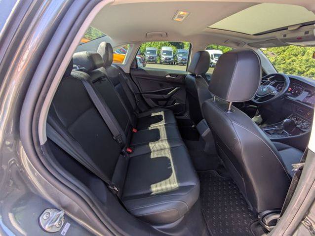 Used 2019 Volkswagen Jetta SEL FWD image 33