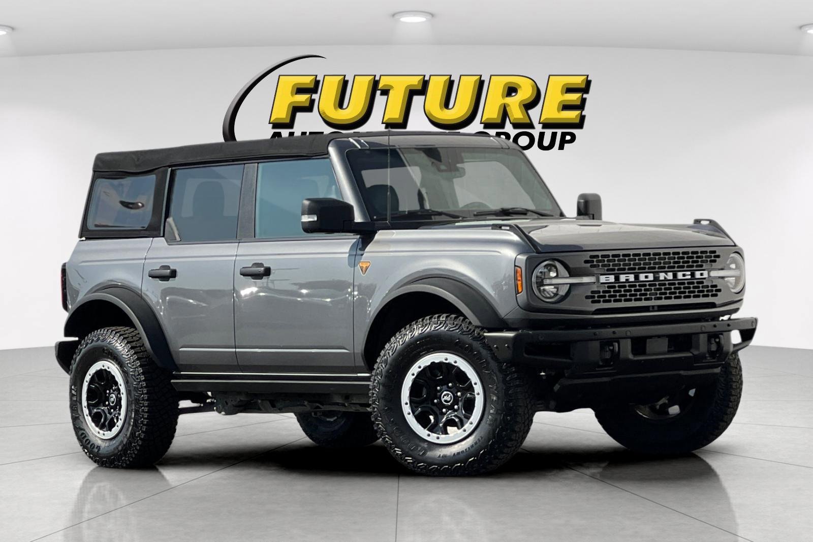 Certified 2023 Ford Bronco Badlands image 7