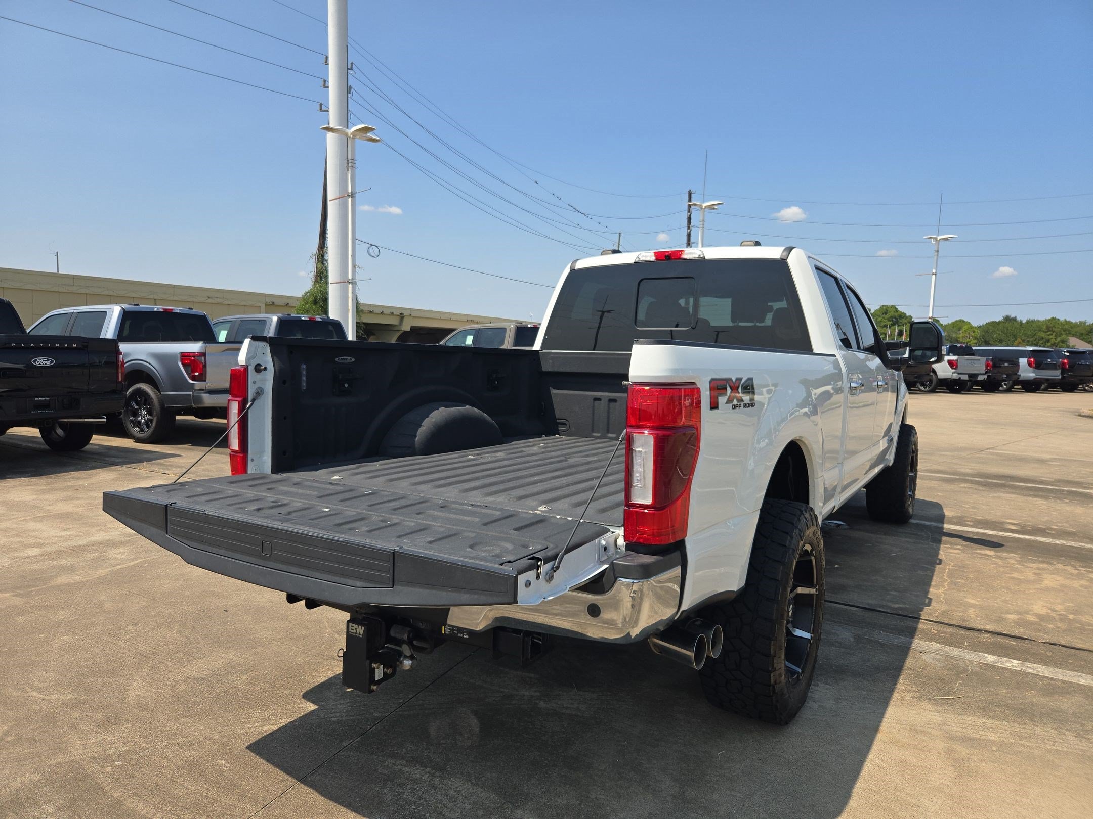 Certified 2022 Ford F250 King Ranch w/ King Ranch Ultimate Package AWD/4WD image 31
