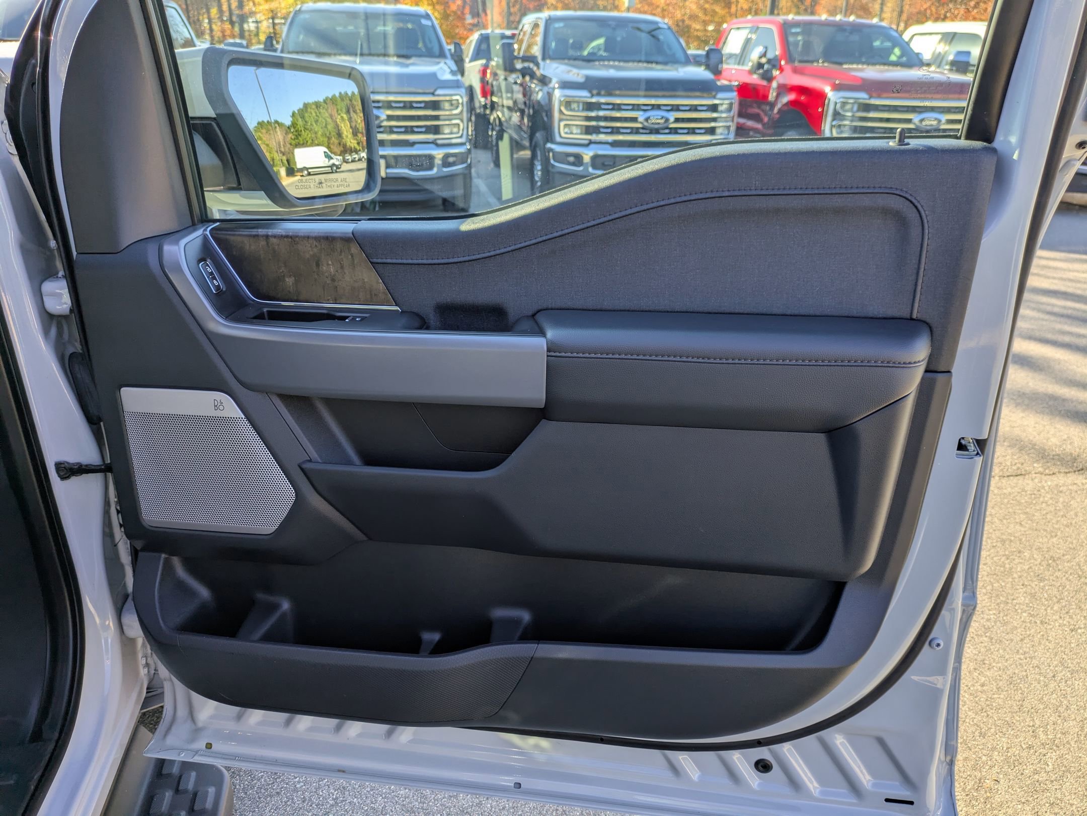 Certified 2023 Ford F150 Lightning Lariat image 45