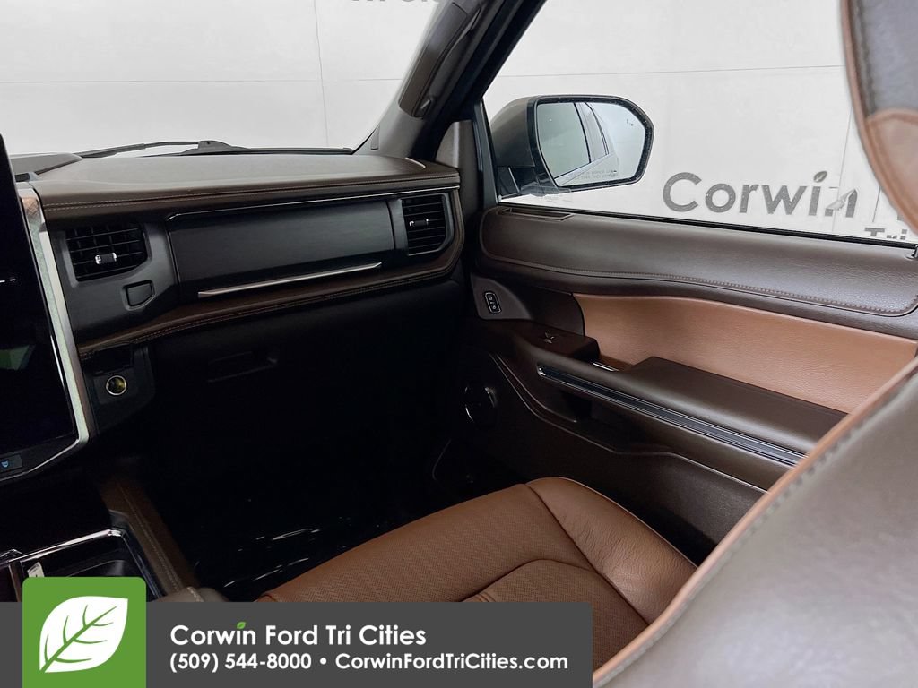 Certified 2024 Ford Expedition Max King Ranch AWD/4WD image 29