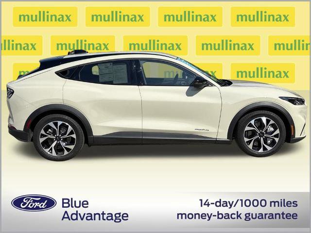 Certified 2025 Ford Mustang Mach-E Select w/ Comfort Package Lite image 2