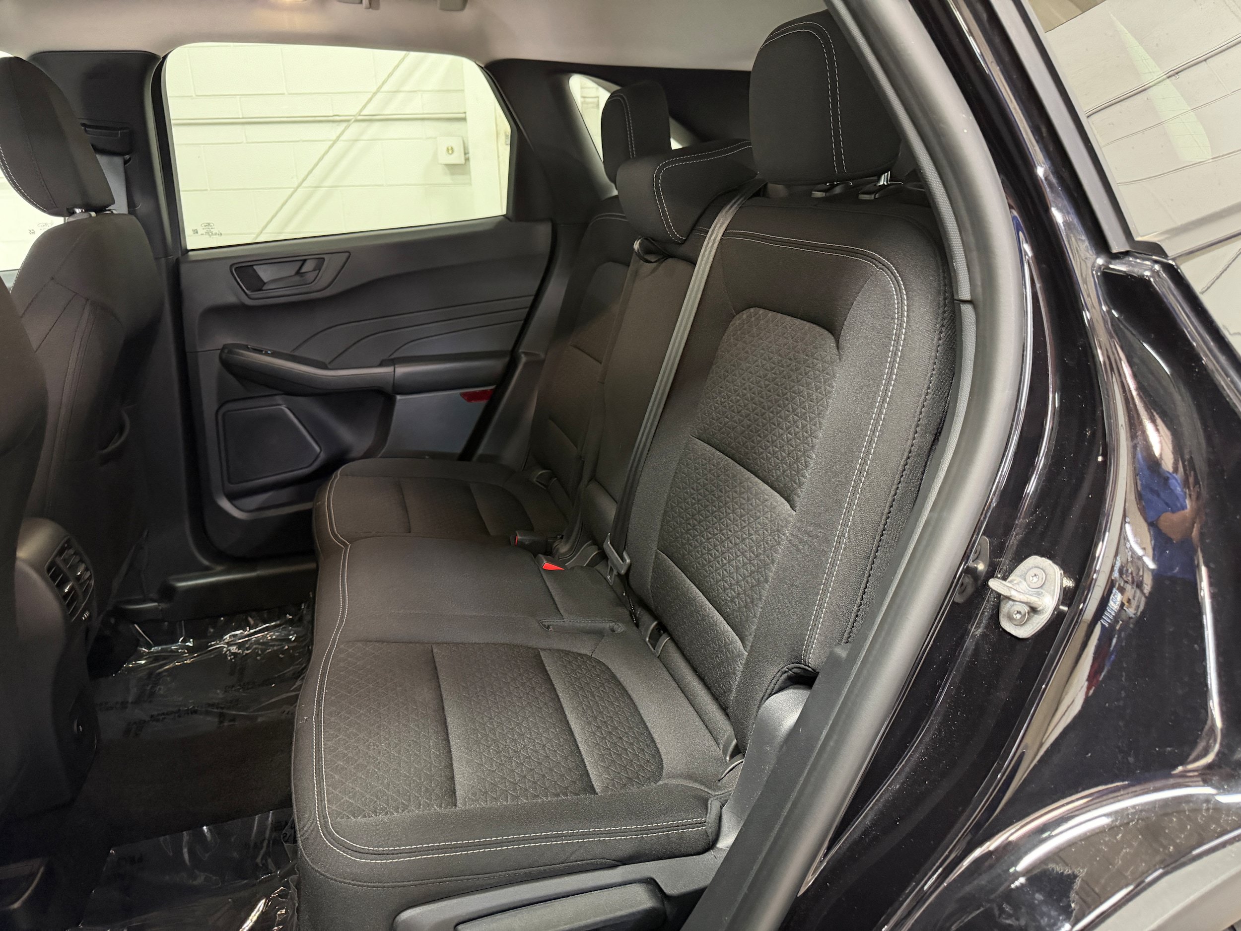 Certified 2025 Ford Escape Active AWD/4WD image 11