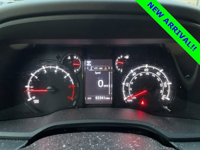 Used 2020 Toyota 4Runner SR5 image 10