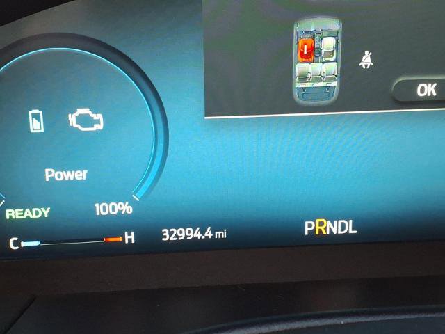 Certified 2023 Ford Escape Platinum image 16