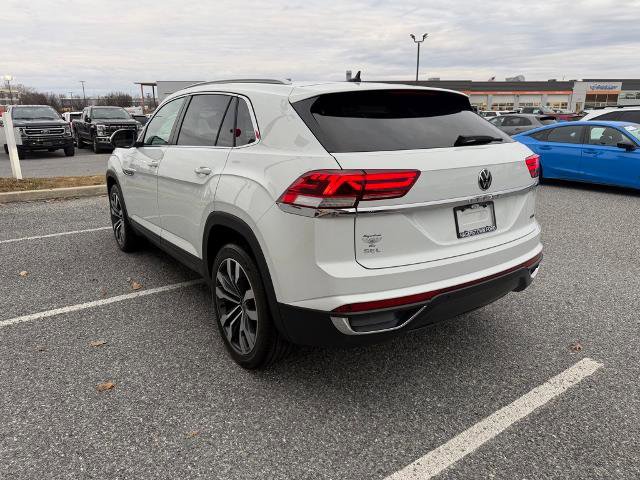 Used 2021 Volkswagen Atlas Cross Sport SEL image 3