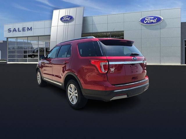 Certified 2019 Ford Explorer XLT w/ Equipment Group 202A AWD/4WD image 4