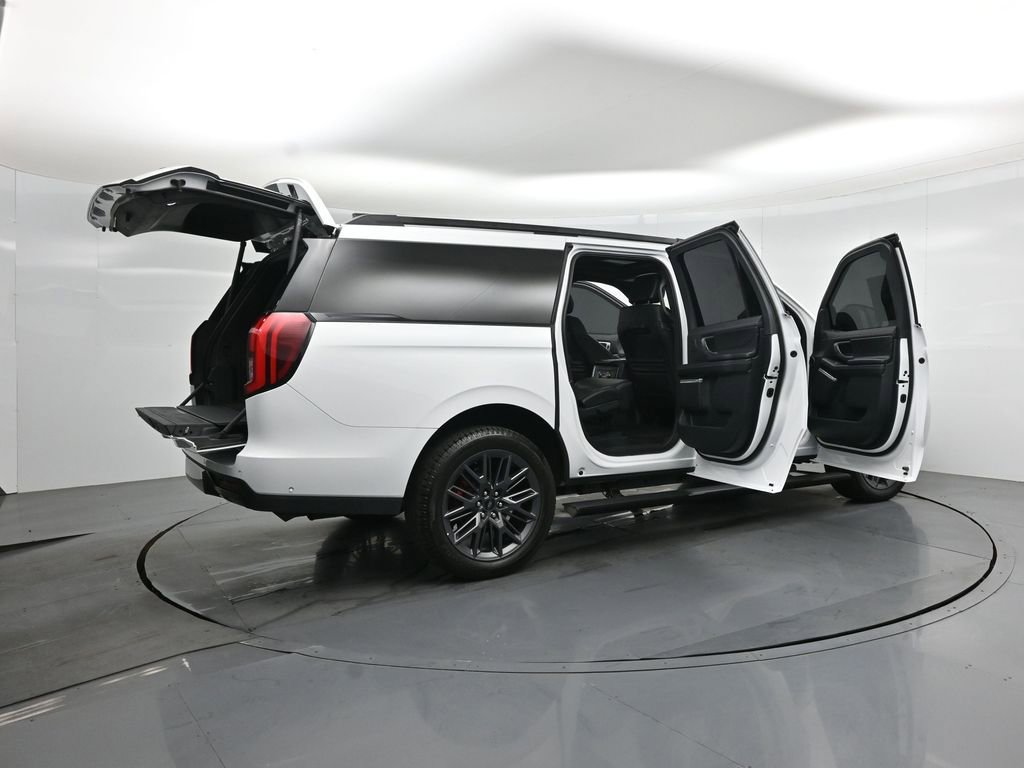 Certified 2025 Ford Expedition Max Platinum w/ Stealth Performance Package image 6