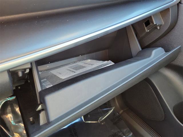 Used 2023 Nissan Rogue SV image 30