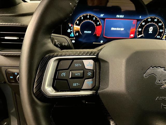 Certified 2025 Ford Mustang Coupe RWD image 17