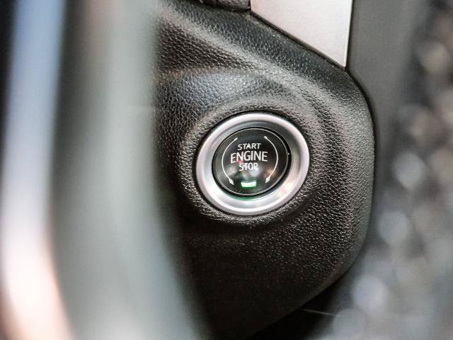 Used 2021 Chevrolet Silverado 1500 LTZ AWD/4WD image 35