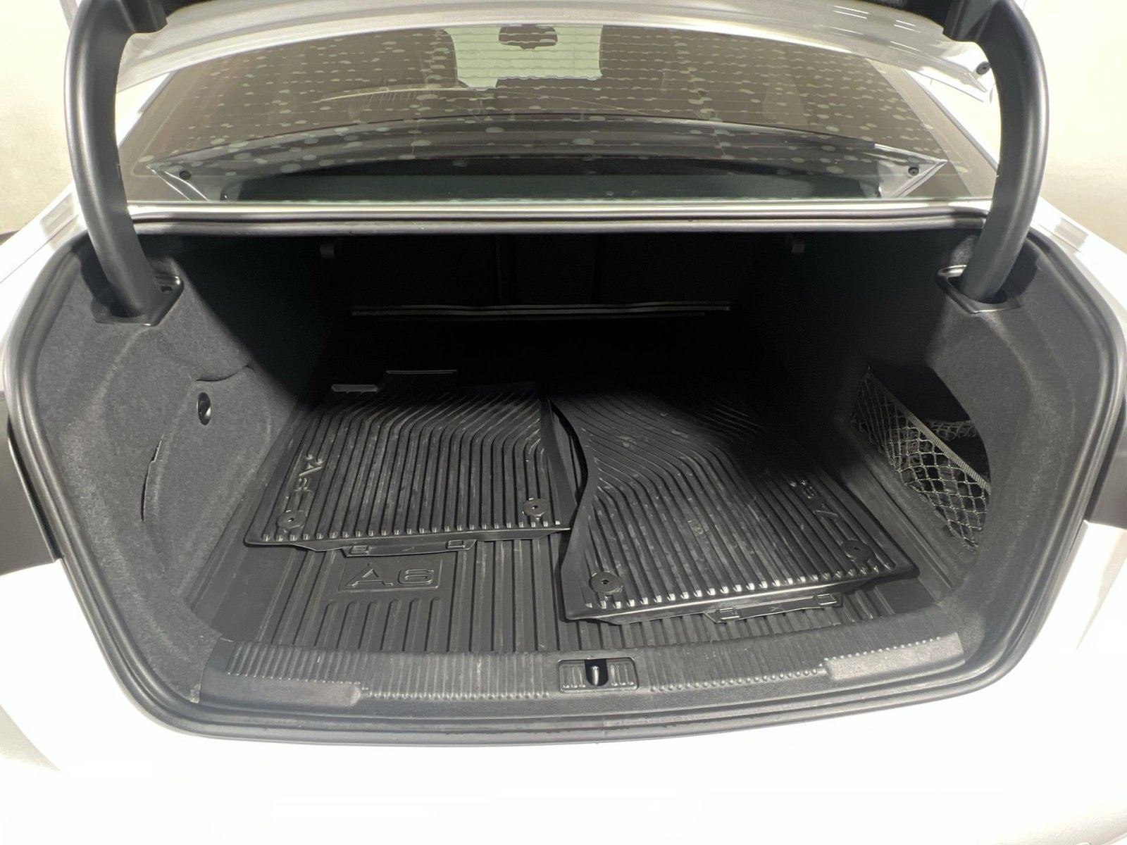 Used 2018 Audi A6 3.0T Sport w/ Cold Weather Package image 26