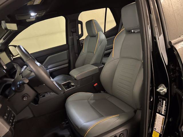 Used 2025 Toyota 4Runner Trailhunter AWD/4WD image 19