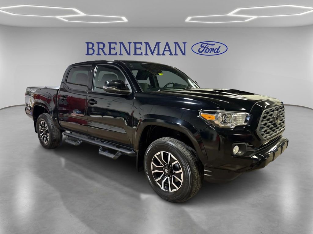 Used 2023 Toyota Tacoma TRD Sport w/ Advanced Technology Package AWD/4WD image 3
