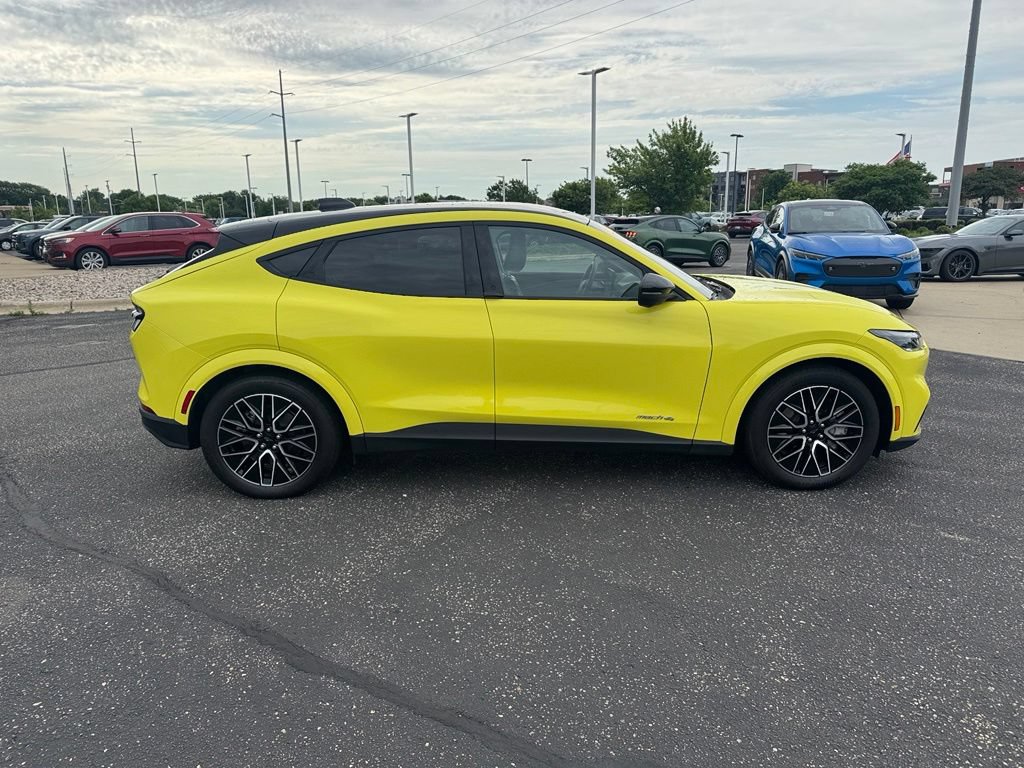 Certified 2025 Ford Mustang Mach-E Premium AWD/4WD image 2