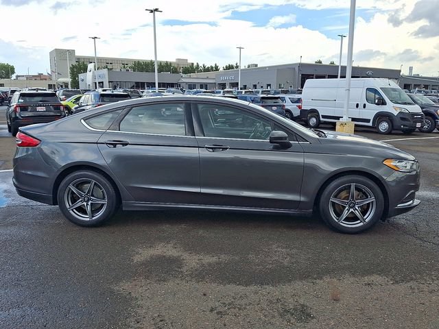Certified 2018 Ford Fusion SE FWD image 7