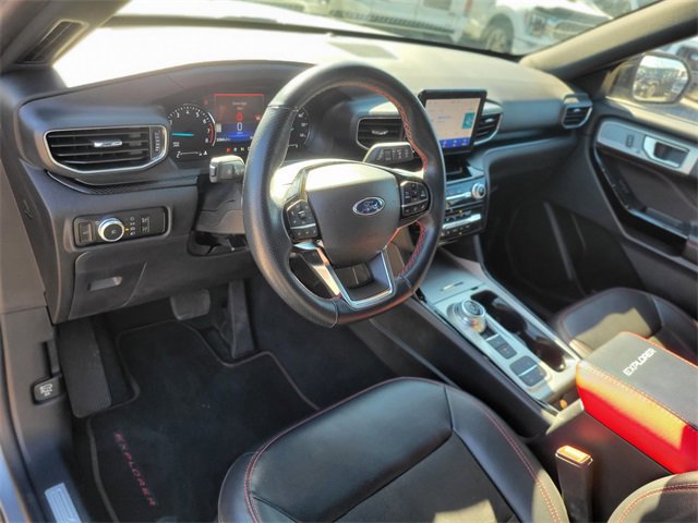 Certified 2023 Ford Explorer ST-Line w/ Class IV Trailer Tow Package image 14