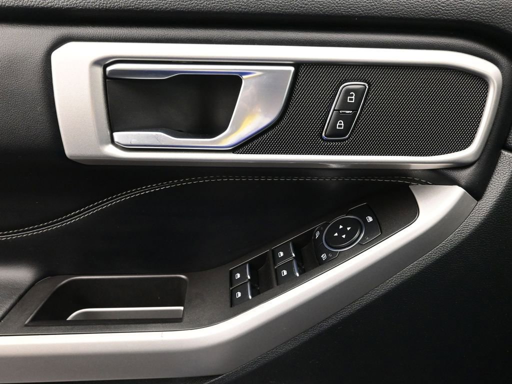 Certified 2024 Ford Explorer XLT w/ Equipment Group 202A image 17