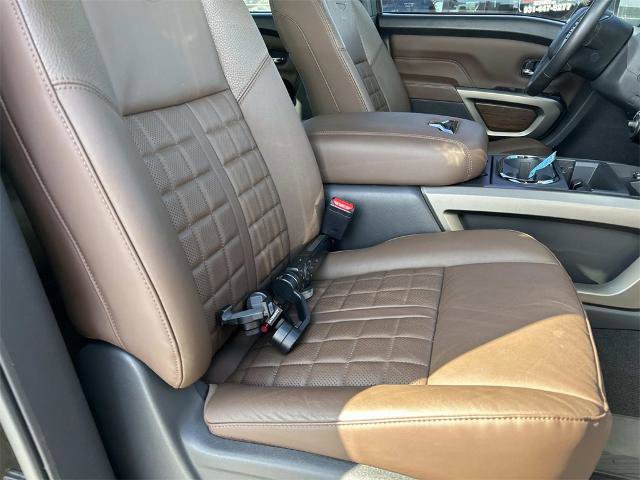Used 2024 Nissan Titan Platinum Reserve w/ Moonroof Package image 24