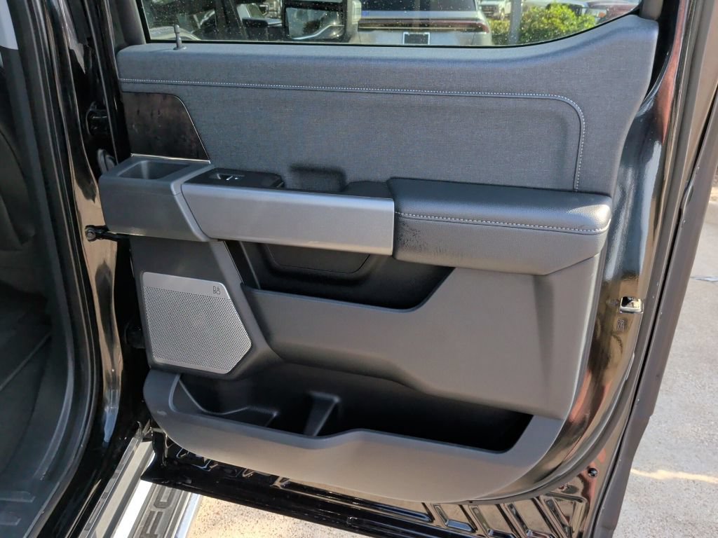 Certified 2023 Ford F350 Lariat w/ Chrome Package AWD/4WD image 20