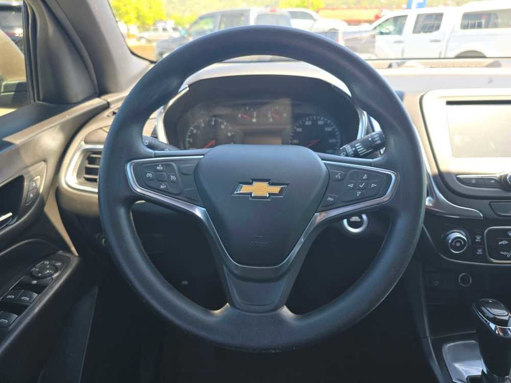 Used 2018 Chevrolet Equinox LT FWD image 11