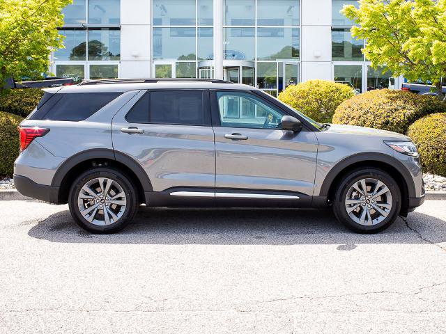 Certified 2025 Ford Explorer Active w/ Active Comfort Package