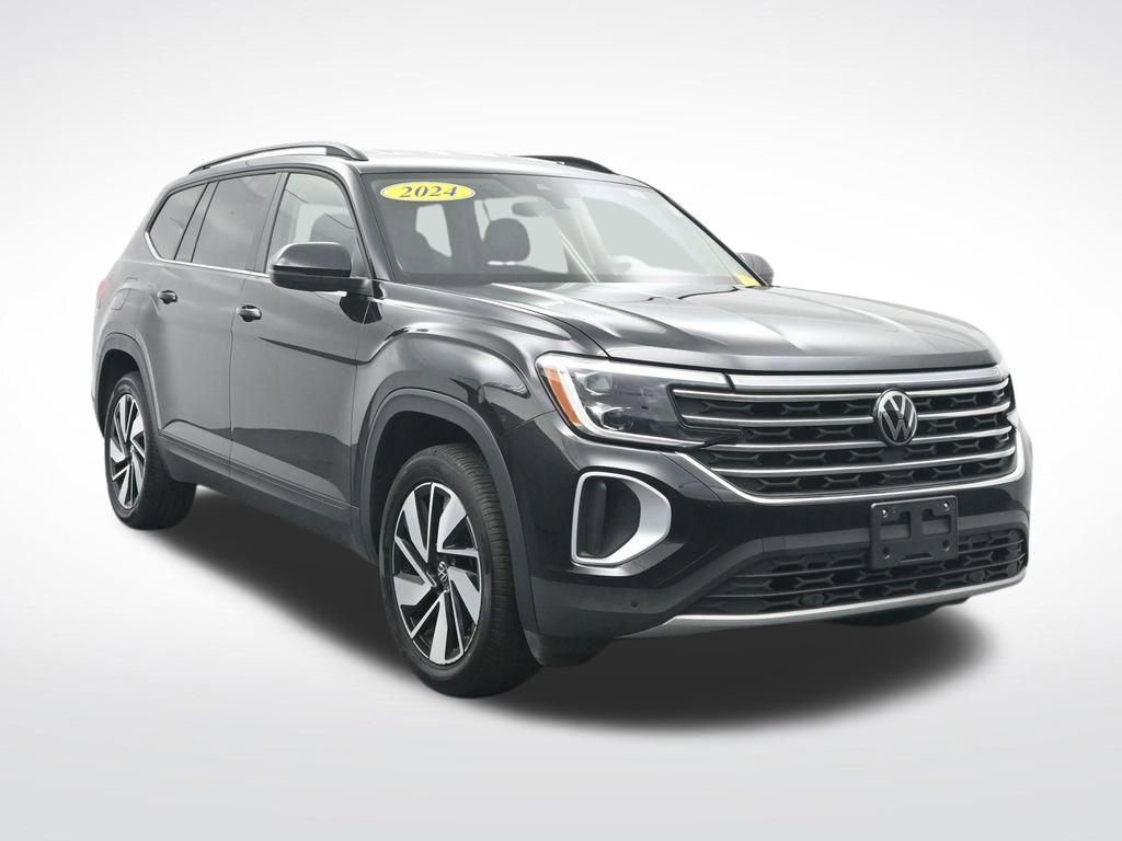 Used 2024 Volkswagen Atlas SE FWD image 3