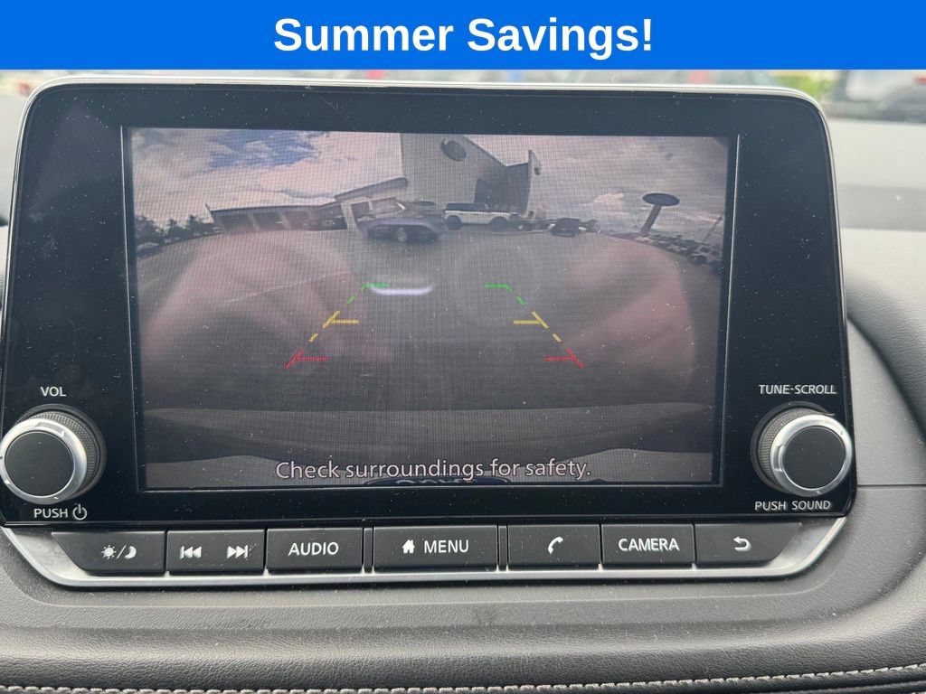 Used 2025 Nissan Rogue SV AWD/4WD image 18
