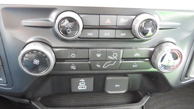 Certified 2025 Ford F250 XLT AWD/4WD image 14