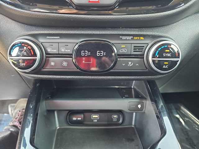 Used 2024 Kia Soul S FWD image 25