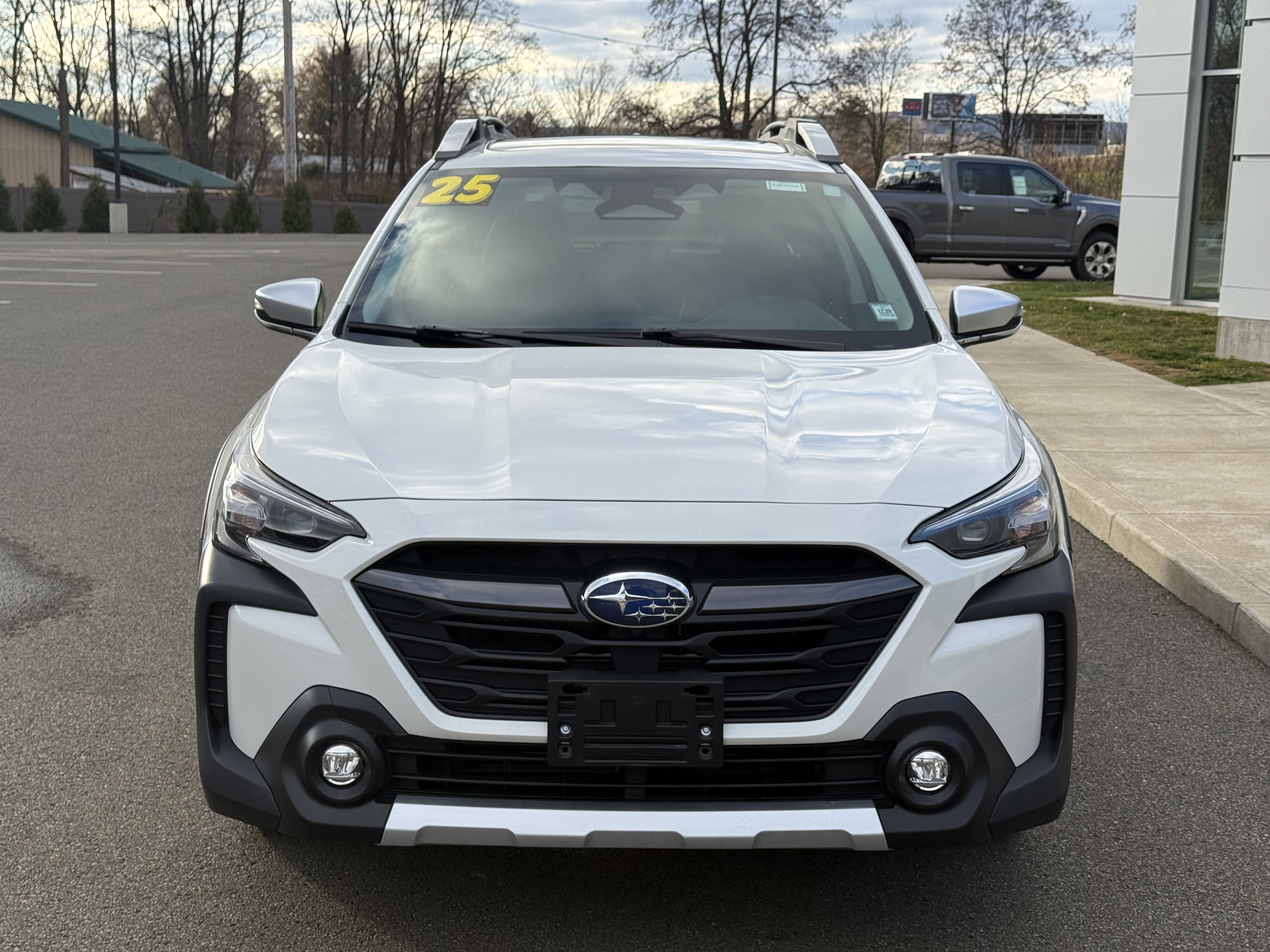 Used 2025 Subaru Outback Touring XT image 6