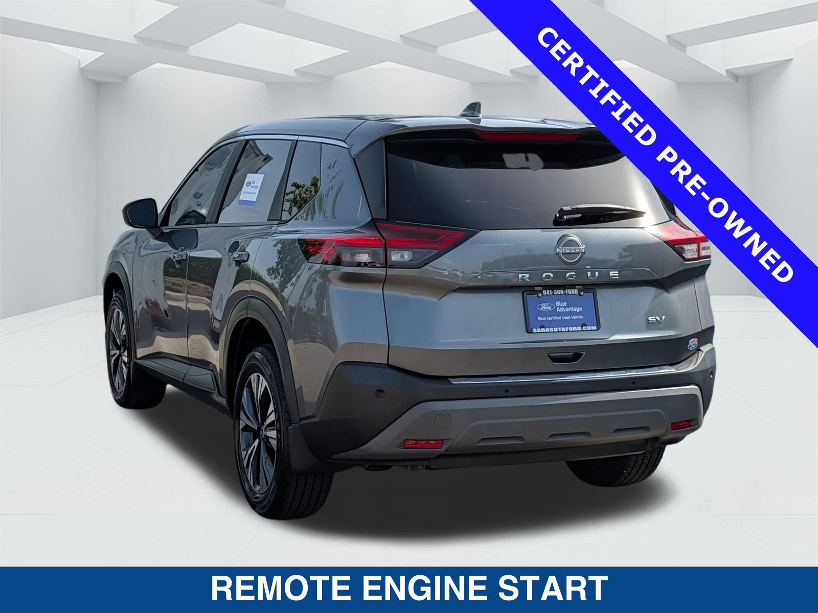 Used 2023 Nissan Rogue SV FWD image 7